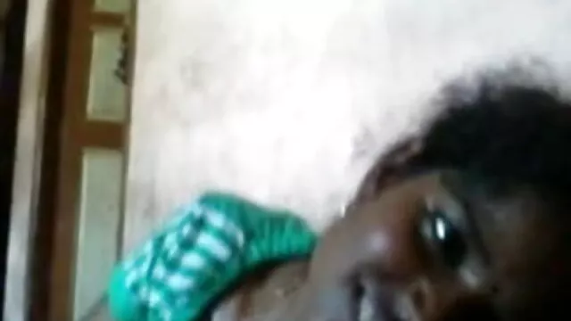 જૂથ વિડિઓ સાથે વેશ્યા કિશોર કે સેકસી વીડીયો મુકો કિશોરી