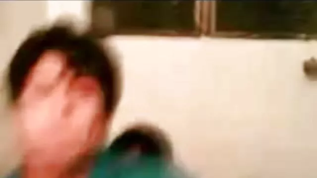 એરોટિકા બાથરૂમમાં એક યુવાન છોકરી સાથે સેકસ વીડીયો બતાવો એક સુંદર ગાંડ