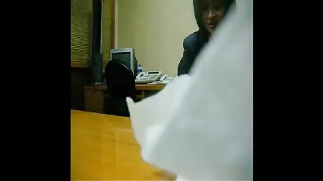 મહેનત સનીલીયોન ના વીડીયો સેકસી પર જીવનાર ગળુ