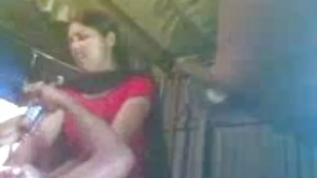 વ્યક્તિ વાહિયાત કાળા વાળ વાળી છોકરી પુખ્ત તેના માણસ વીડીયો સેકસ સાથે