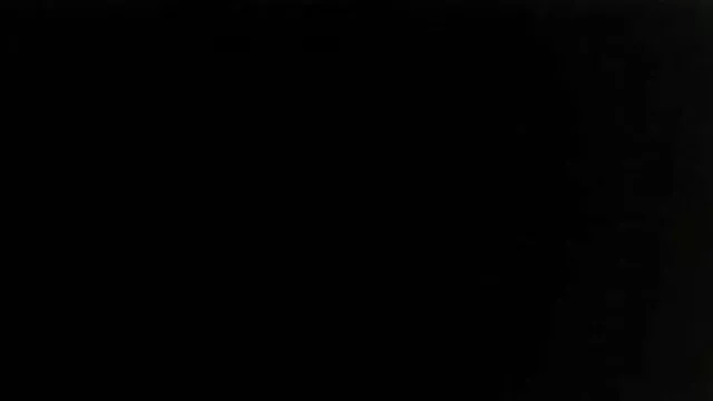 સેક્સી છોકરીઓ કરી એક મહાન ગુજરાતી સેકસી વીડીયો બતાવો છોકરી ના મોઢા માં નાખી