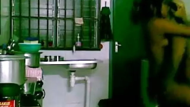 પાર્ટી નશામાં વિચાર અને ગુજરાતી સેકસી બીપી વીડીયો વાહિયાત ક્લબ માં