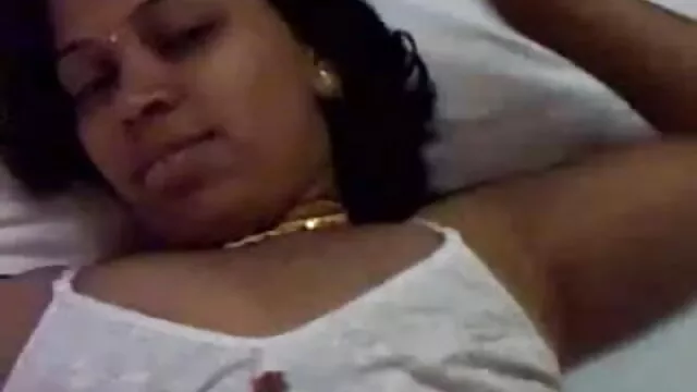 એક સેકસી વીડીયો ઓપન સરસ ફ્લાઇટ સાથે યોનિમાર્ગ નીરસ