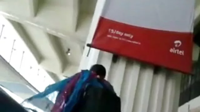 સ્ટેલા બી પર આપી આ બે પુરુષો સેકસી વીડીયા બીપી