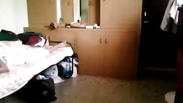 સેક્સ સાથે ગુજરાતી સેકસી વીડીયો આપો સવારે એક 19 વર્ષની છોકરી, માત્ર સેક્સ માટે જીવતી મહિલા