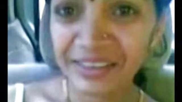 છોકરી તેના મિત્ર શીલભંગ ત્રીપલ એક્સ સેકસી બીપી વીડીયો માટે લલચાવવું