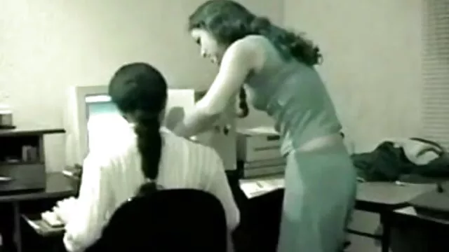 વાહિયાત સેકસ વીડીયા યુવાન વેશ્યા ઘૂંટણ માં લાલ