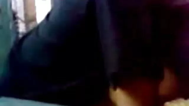 એક યુવાન ગાય સરળ સદ્ગુણ સેકસી પીચર વીડીયો બીપી