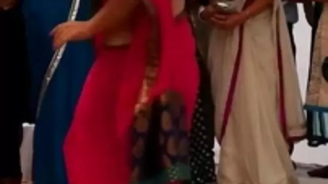 ગ્રુપ મનોરંજન ઘરે સેકસી વીડીયો લાઈવ