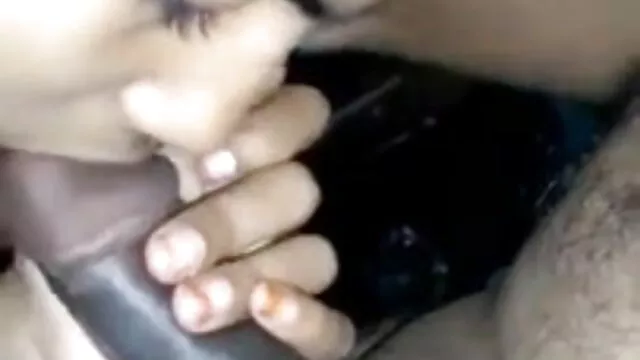 શૃંગારિક મસાજ અને શૃંગારિક માટે એક સેકસી સેકસી વીડીયા છોકરી