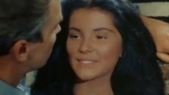 Mio રેડવાનું એક મોટું પાત્ર પ્રેમ પોર્ન જૂથ હોટ સનીલીયોન ના સેકસી બીપી વીડીયો